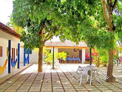 Jacuma's Hotel